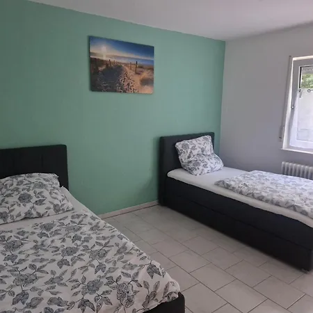 Am Waldrand D2 * Langgons